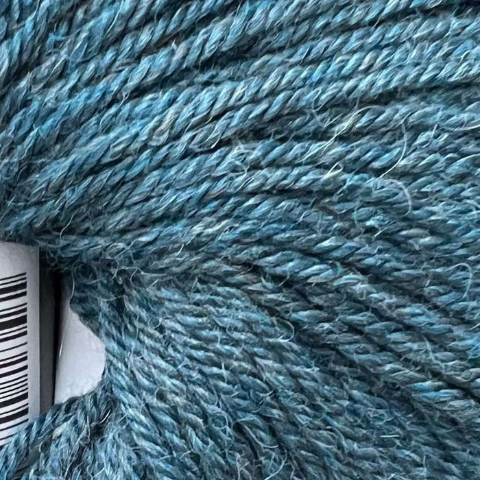 Indiecita EasyWash 100% Baby Alpaca - 8Ply-Yarn-Alpaca Yarns-Undyed Cream (100)-Wild & Woolly Yarns