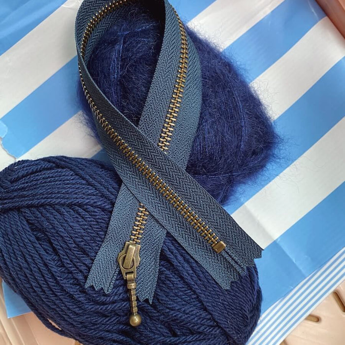 PetiteKnit Zipper 35cm - Navy-Zipper-PetiteKnit-Wild &amp; Woolly Yarns