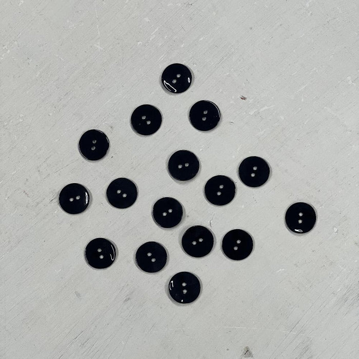 Agoya Shell Buttons - Black (15mm)-buttons-Trendy Trims-Wild & Woolly Yarns