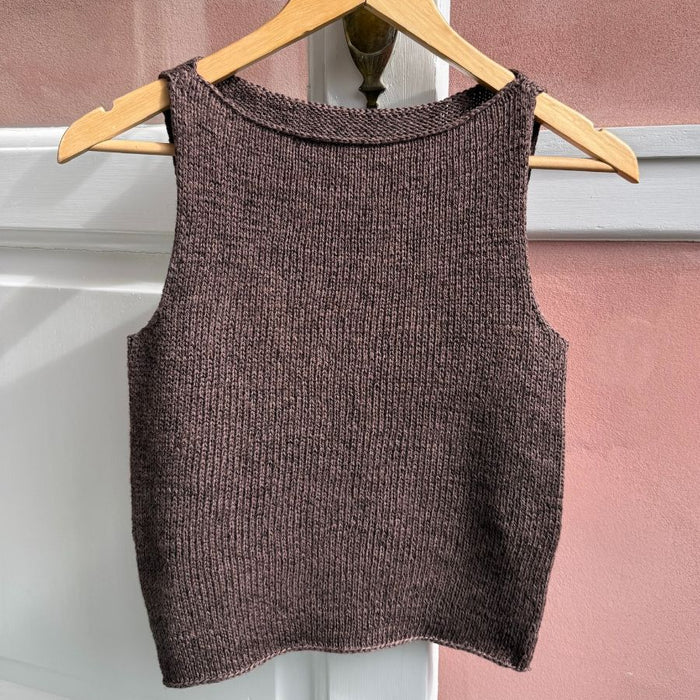 Bea Top Knitting Pattern - PetiteKnit